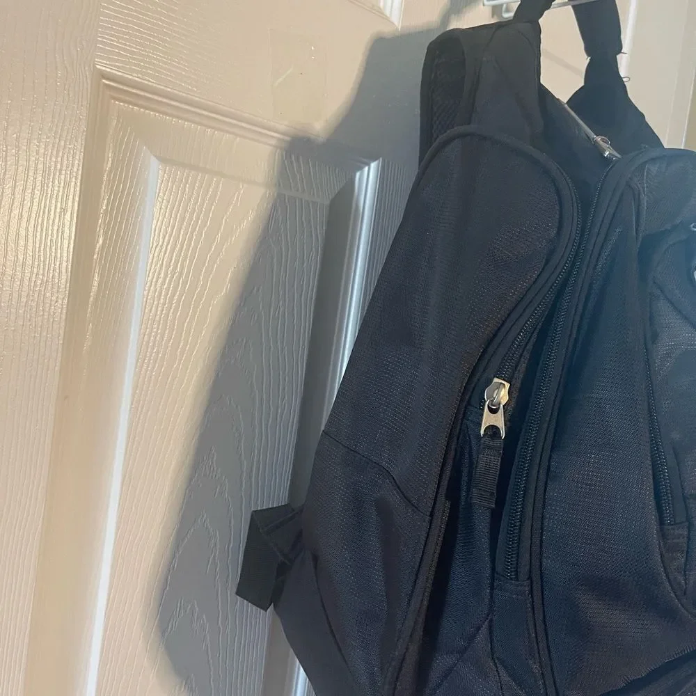 Ogio Street Metro Tech Specs Laptop black BackpackTechnical Computer Jack emblem